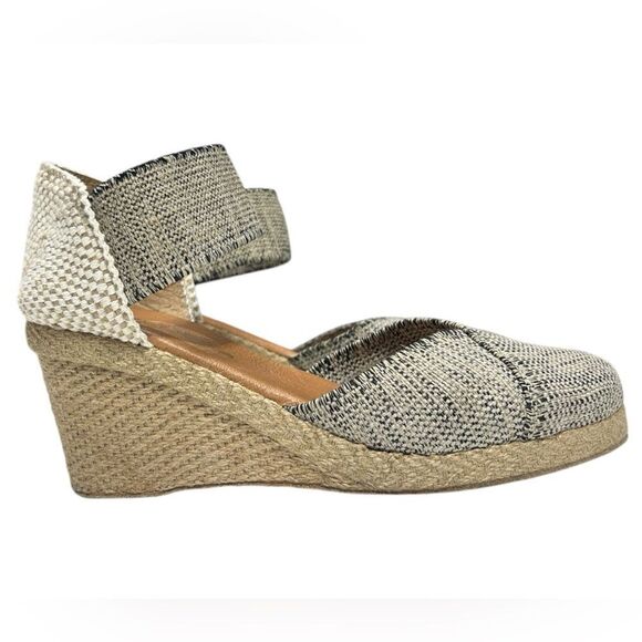 Andre Assous Beige & Black Espadrille Wedge Sandals Size 7 Made in Spain - Picture 7 of 12